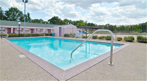 Days Inn Gun Barrel City Exteriör bild